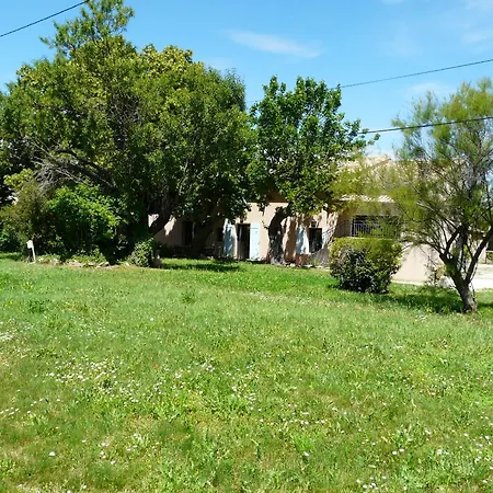 别墅 Typical Provencal Mas With Pool, A Little Corner Of Paradise With View Of Sainte Victoire, Close To Aix En Provence, Sleeps 10.